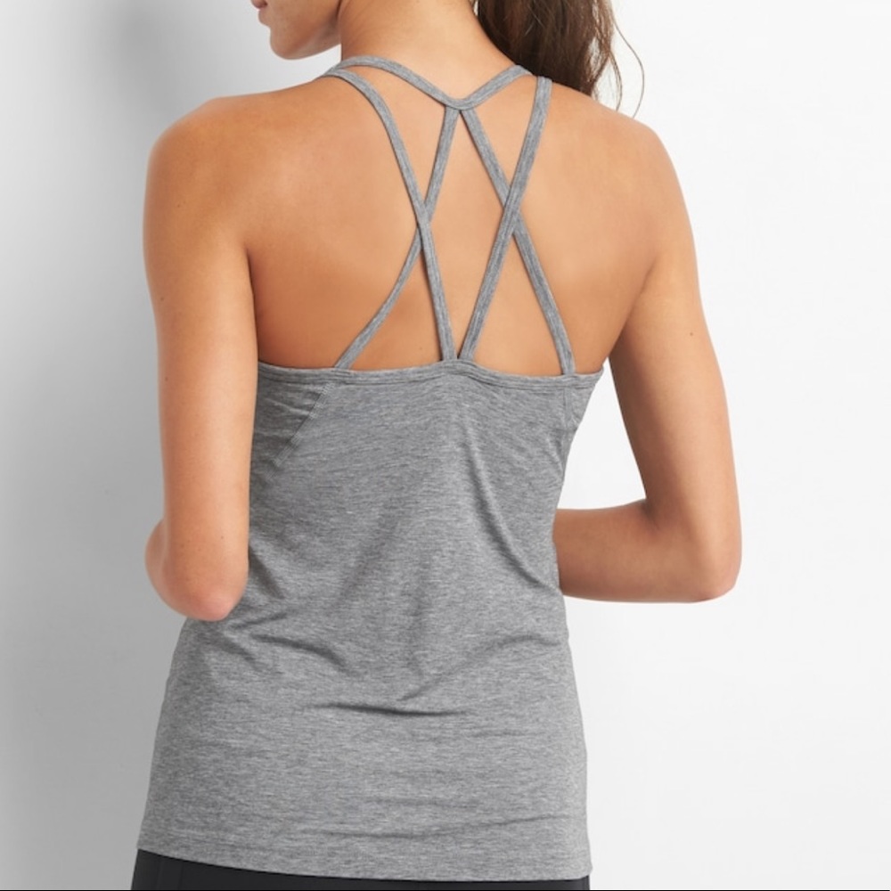 GapFit Breathe Strappy Shelf Tank- Heather Grey-XS